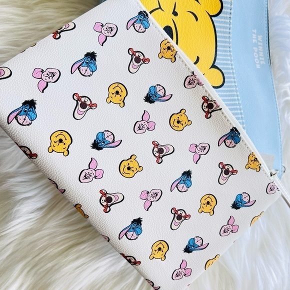 Disney 100th Anniversary Winnie The Pooh Makeup Bag with Removable Pouch Bag - Picture 6 of 8